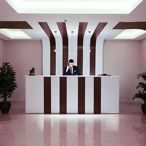 Golden Lounge Hotell